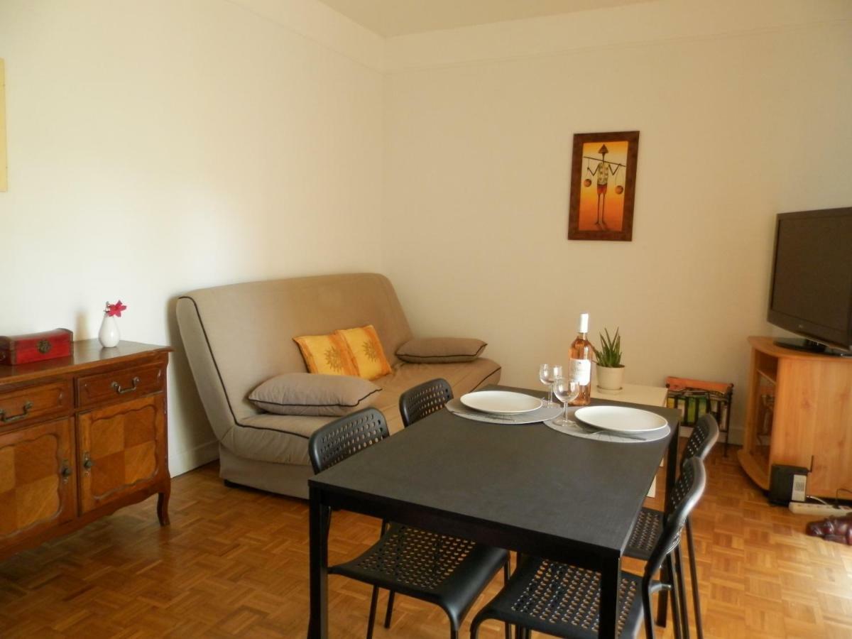 Les Pins . 2 P Calme Et Terrasse Apartment Nice Luaran gambar