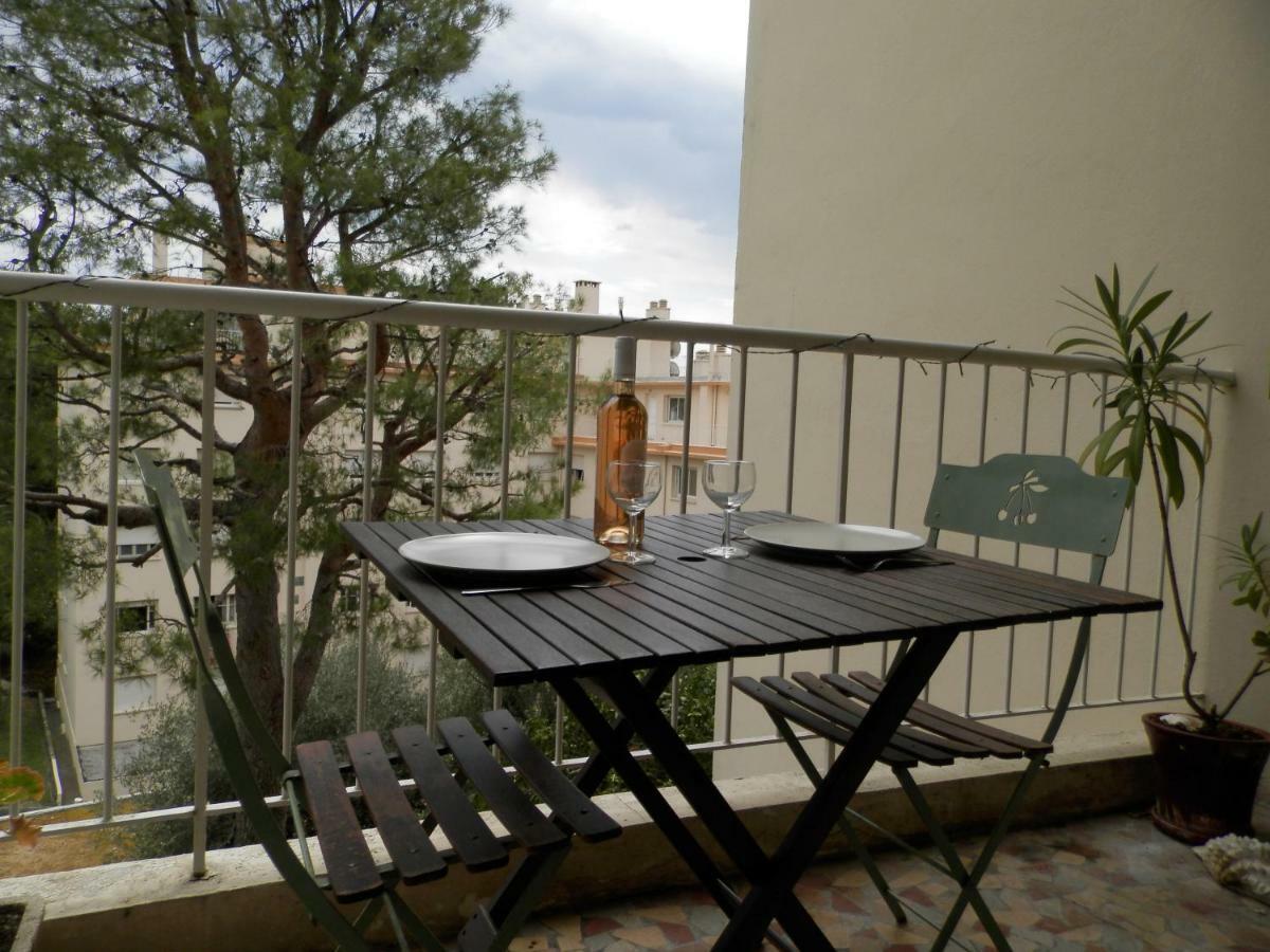 Les Pins . 2 P Calme Et Terrasse Apartment Nice Luaran gambar
